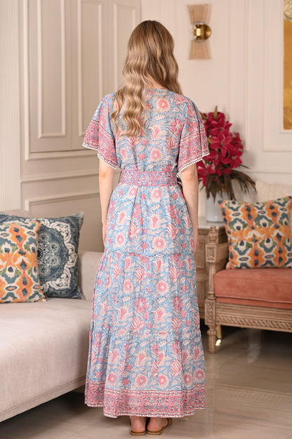 JULIE MAXI